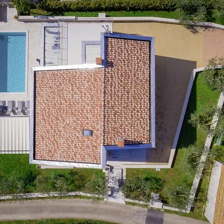 Valentina In - Haus Fuer 8-9 Personen Villa *