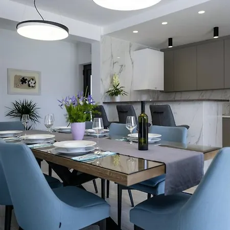 Villa Valentina In - Haus Fuer 8-9 Personen *