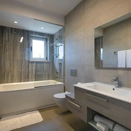 Valentina In - Haus Fuer 8-9 Personen Villa Krnica