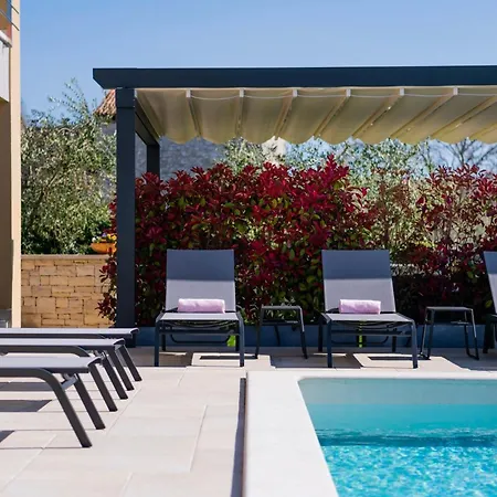 Valentina In - Haus Fuer 8-9 Personen Villa *